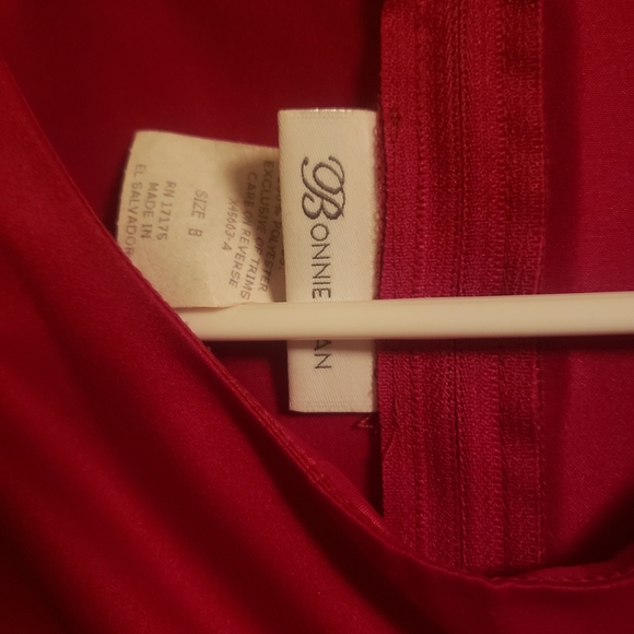 Girl's formal dress - Picture 3 of 4